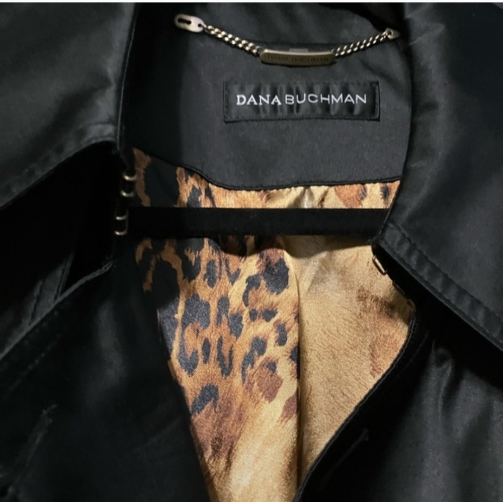Dana Buchman Black Trench Coat with Animal Print Lining And Tie - Picture 2 of 14